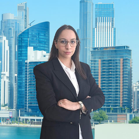Sabrina Elourradi — chargée de relation client finance d'entreprise, comptable Dubai